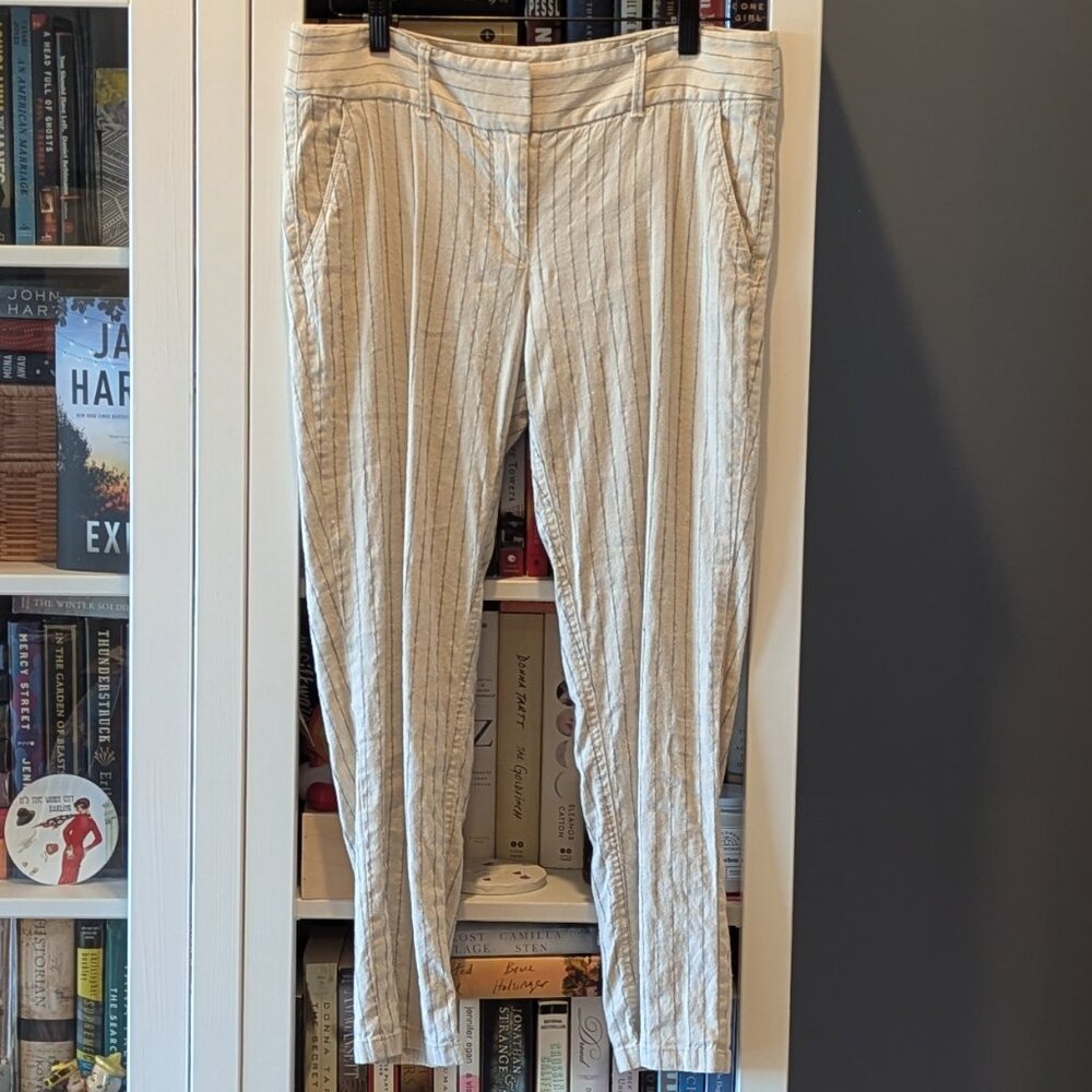 Soft Linen-Blend Crop Pants by LOFT / Size 6